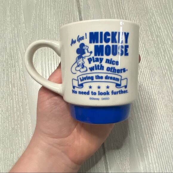 MICKEY MOUSE PLAY NICE WITH OTHERS LIVING THE DREAM WHITE & BLUE COFFEE MUG - Picture 1 of 8